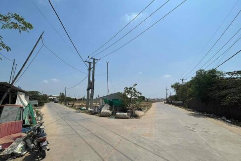 Land for sale in Kakap Phnom Peh - well location