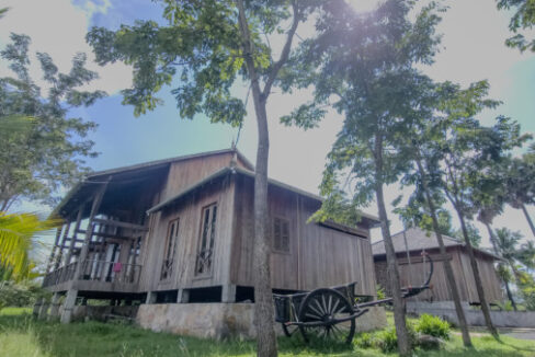 Resort For Sale in Kampot, Cambodia house with garden