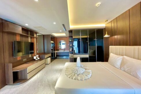 3 Bedroom Duplex Penthouse for sale in Phnom Penh - Bedroom