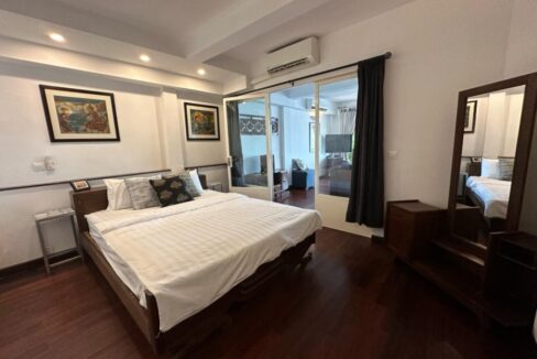 3 Bedroom apartment for rent riverside facing on the high floor bed