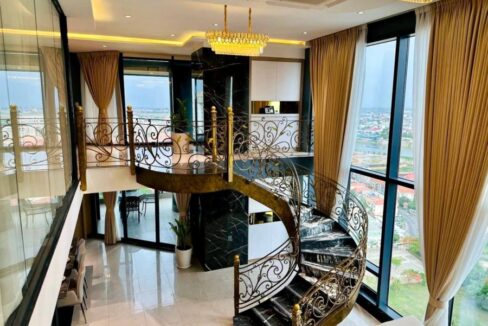 4 Bedroom Duplex Penthouse for sale in Phnom Penh
