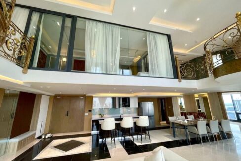 4 Bedroom Duplex Penthouse for sale in Phnom Penh Floor
