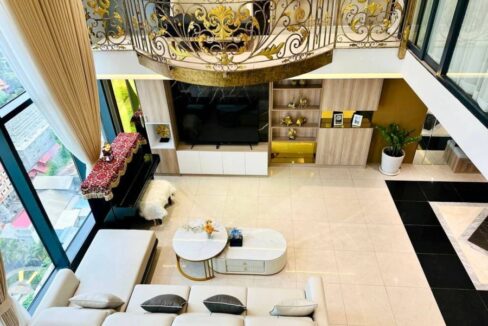 4 Bedroom Duplex Penthouse for sale in Phnom Penh - Two Floor
