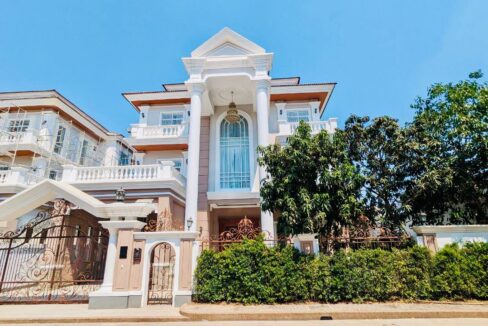 Borey Peng Huot Villa for Sale