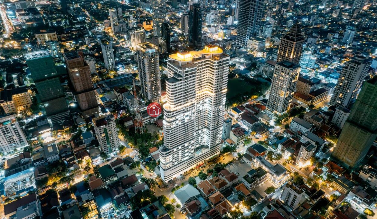 Le Conde BKK1 Luxury Condo