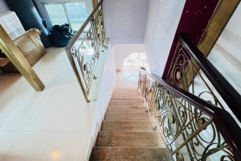 Luxury Villa for Rent in Borey Basac Garden City stair up