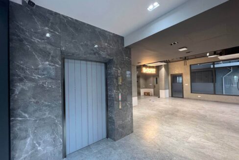 building for sale in Phnom Penh Urgent & Under Market value