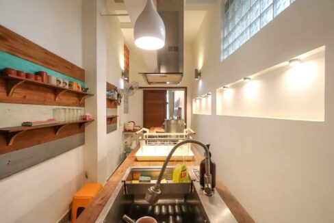 Renovated 3 Bedroom Apartment For Rent - Wat Phnom, Phnom Penh Kitchen