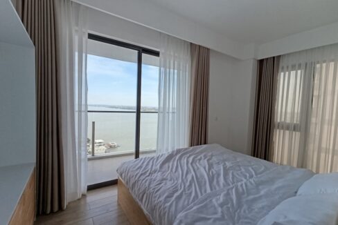Stunning 2 Bedroom Condo for Sale or Rent in Chroy Changvar Bedroom