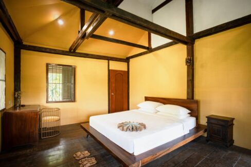 Master Bedroom Wooden Villa Koh Dach