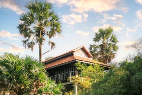 Prime Wooden House for sale Silk Island