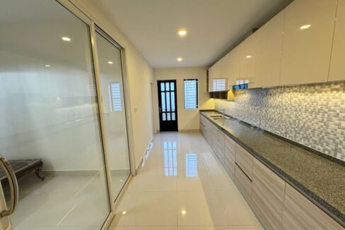 5 Bedroom Villa Twin B for Sale - Borey Peng Huoth, Chbar Ampov