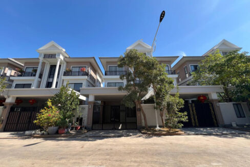 Villa-Twin-B-for-sale-in-Phnom-Penh