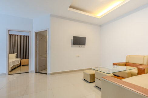 2-Bedroom Condo for Rent in Chroy Changvar Access