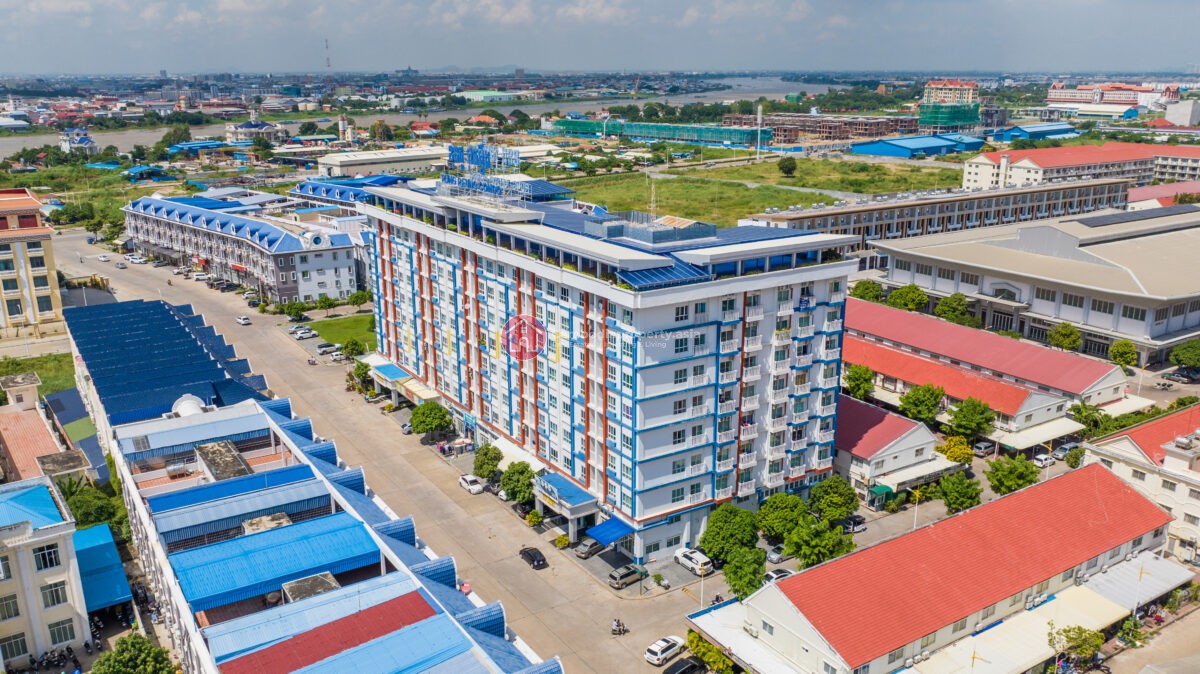 Affordable 2-Bedroom Condo for Rent in Chroy Changvar, Phnom Penh | $350/Month