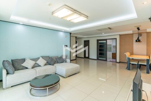 3-Bedroom Condo for Sale on 13th Floor De Castle Royal, BKK1 Phnom Penh Living Sofa