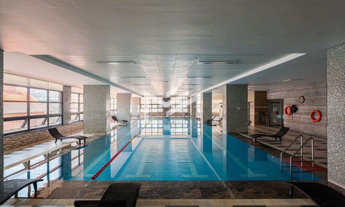 3-Bedroom Condo for Sale on 13th Floor De Castle Royal, BKK1 Phnom Penh Swimming Pool