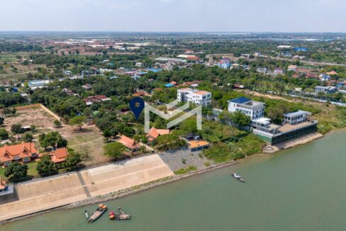 3,409 Sqm Riverfront Land for Sale in Mukh Kampul, Kandal