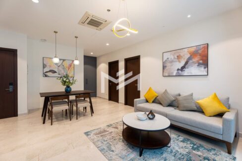 Grace Residence - Spacious 2-Bedroom Corner Unit in Phsar Thmei II, Phnom Penh Living Room