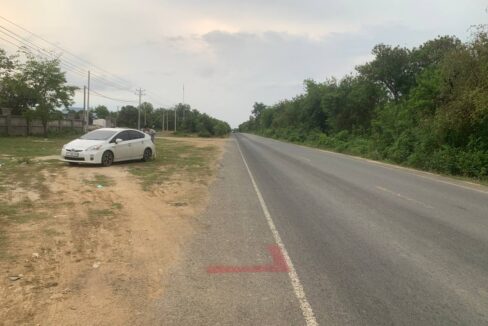 Investment Opportunity 328 ha Land for Sale in Samrong Tong, Kampong Speu $11sqm Land for sale in Kampong Speu