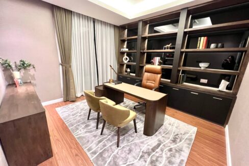 J Tower 3 – 3 Bedroom Condo for Sale 12th Floor Unit in Tonle Bassac Office