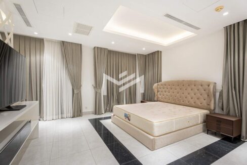 The Penthouse Residence – 4 Bedroom Condo for Sale 28th Floor Corner Unit 2nd Bedroom