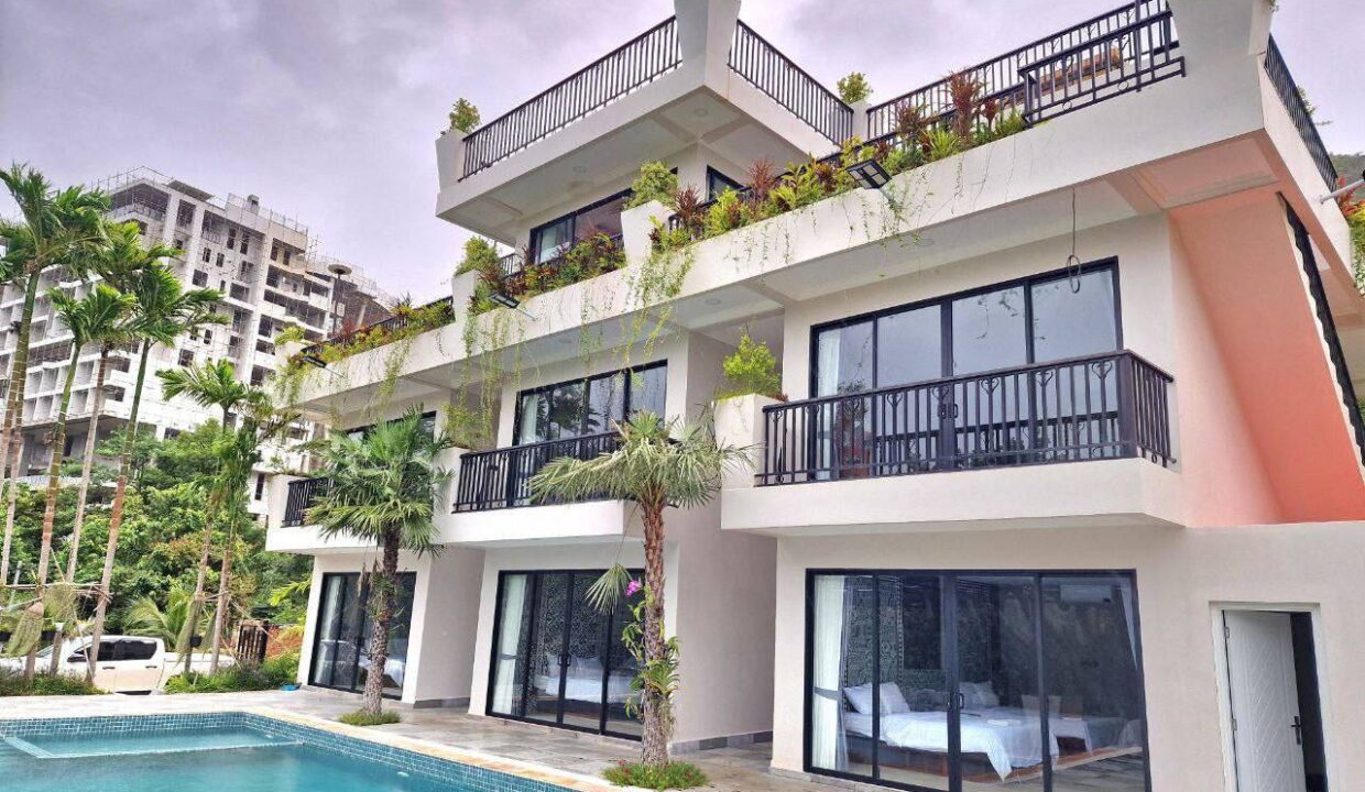 Boutique Hotel for Rent in Krong Kaeb swimming pool