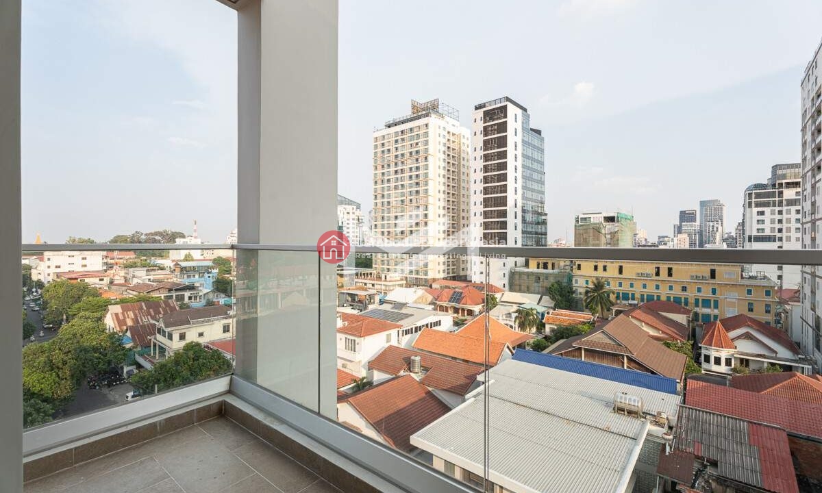 Grace Residence 2-Bedroom Corner Unit for Sale in Daun Penh, Phnom Penh Balcony