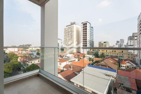 Grace Residence 2-Bedroom Corner Unit for Sale in Daun Penh, Phnom Penh Balcony