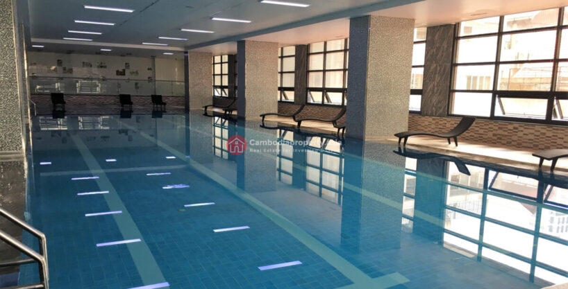 Luxury 2-Bedroom Condo for Rent at De Castle Royal, BKK1