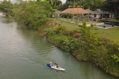 Luxury Riverside Villa in Kampot – 5 En-Suite Rooms, Infinity Pool & Garden Views Boat