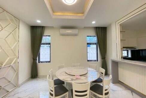 Queen Villa Type B for Sale or Rent – 6 Bedrooms, Prime Location in Phnom Penh Dinning Room