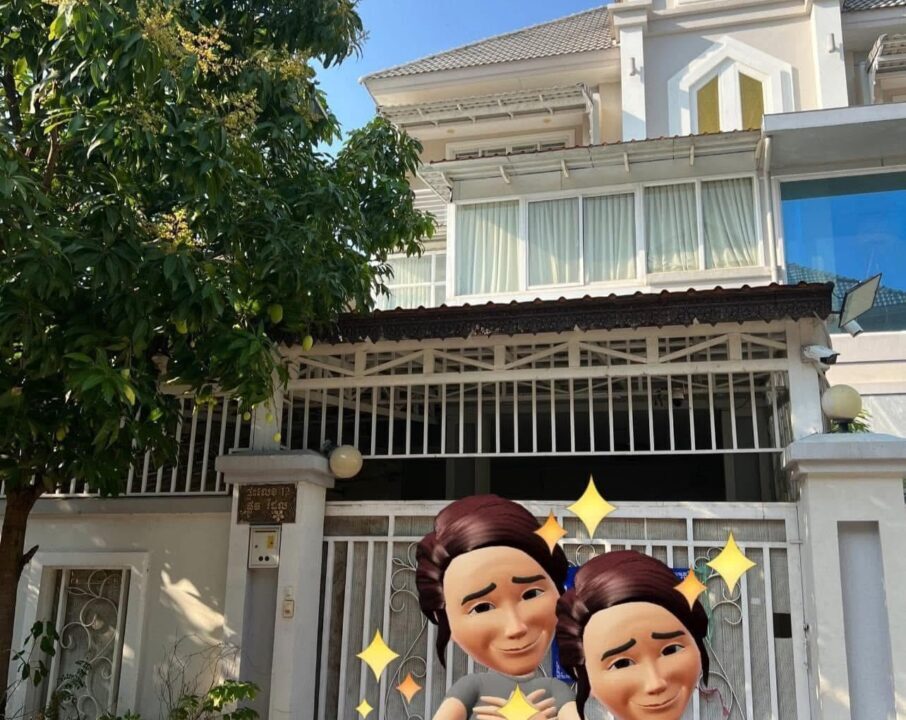Twin Villa for Sale or Rent Borey HighTech Luxary