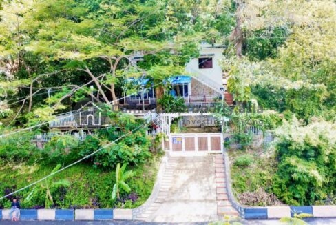 Villa for Rent in Krong Kep – 4-Bedroom Fully Furnished Ample Space