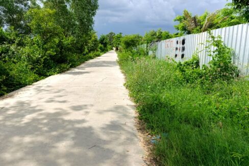 Land for Sale in Sangkat Tien, Dangkao concret road