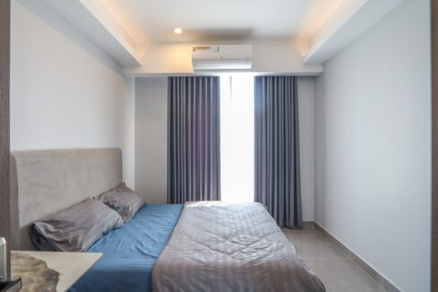Modern 2-Bedroom Condo for Rent in Boeng Trabek – Prime Location Between Russian Market & BKK Master Bedroom