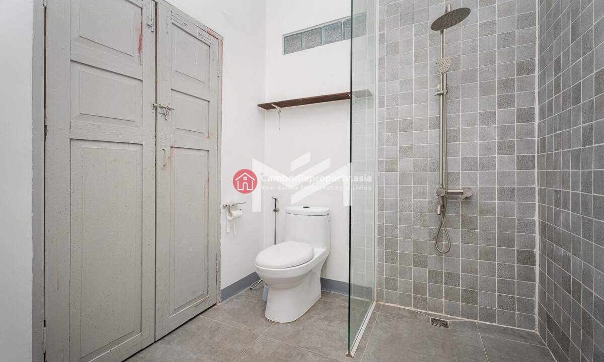 Renovated Flat & Studio for Sale in Phnom Penh Bathroom