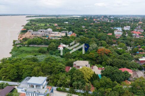 Riverfront Land for Sale 3,574 Sqm in Chbar Ampov, Phnom Penh $1.07M Waterfront Land