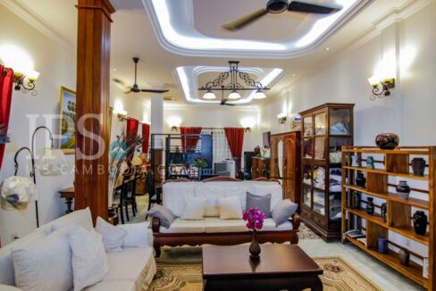 2 Bedroom Apartment for Rent - Toul Svay Prey