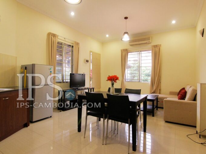 Bright Two Bedroom Apartment For Rent in Daun Penh