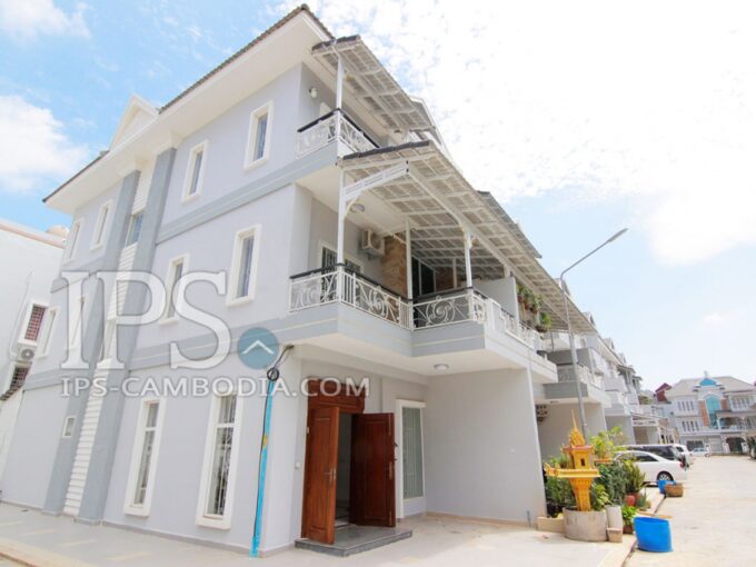 Four Bedroom Townhouse For Sale - Russey Keo