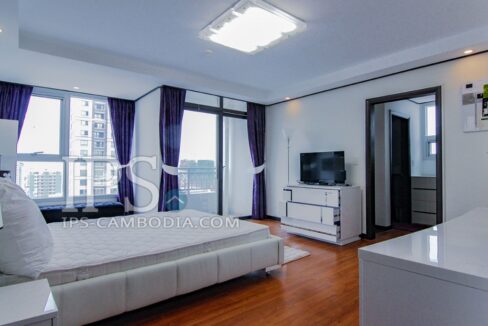 16111817232b3441-ips-apartment-for-rent-in-phnom-penh-three-bedrooms-in-bkk1-1472022521-MG7343