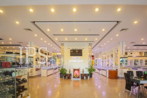Siem Reap Commercial Space for Rent - 500 Sqm.