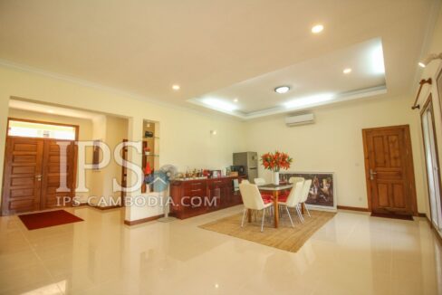 16112515234418b7-ips-3-bedroom-villa-for-sale-in-siem-reap-1471255679-IMG1135