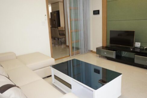 Sizable One Bedroom Apartment for rent in Phnom Penh -Decastle Royal