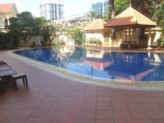 Spacious One Bedroom Apartment for rent in BKK1