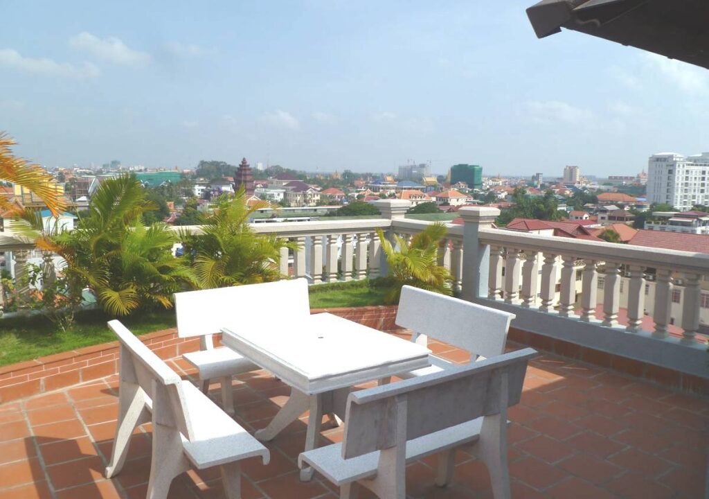 Apartment for Sale in Daun Penh - One Bedroom