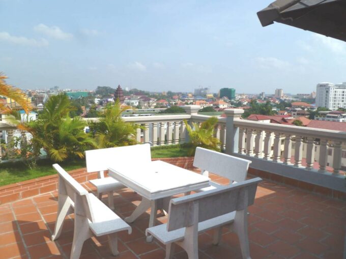 Apartment for Sale in Daun Penh - One Bedroom
