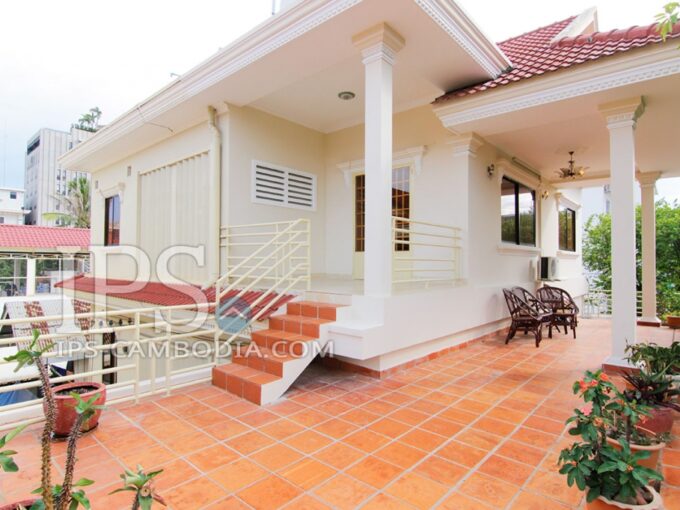 Apartments for Rent in Phnom Penh - Two Bedrooms in Daun Penh