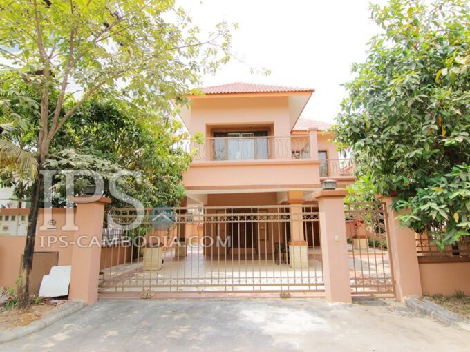Villa for Rent in Phnom Penh - Three Bedrooms in Toul Kork
